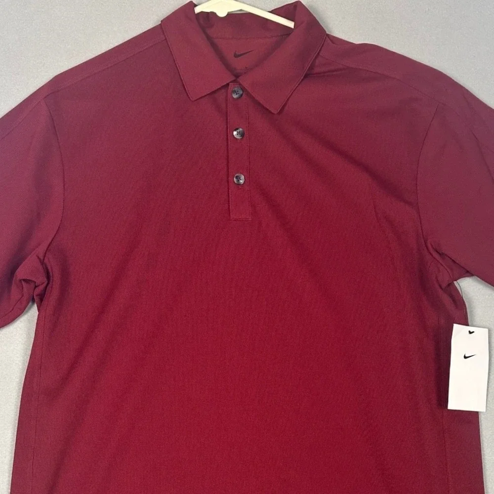 NEW Nike Golf Polo Shirt Mens Medium Burgundy Red Performance Rugby Short Sleeve